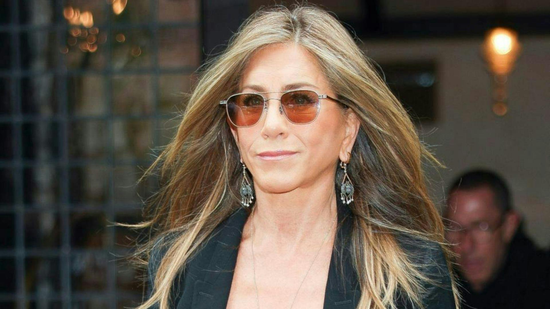 Jennifer Aniston’s big Greek wedding – with no pre-nup