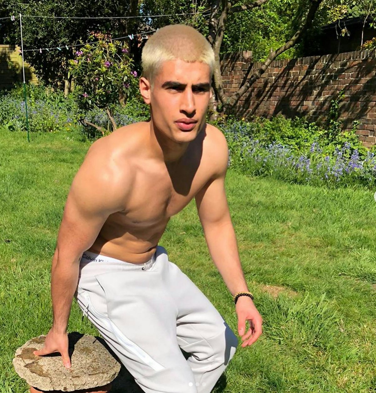 You HAVE To See Love Island s Samraj With Bleach Blond Hair you-have-to-see-love-island-s-samraj-with-bleach-blond-hair