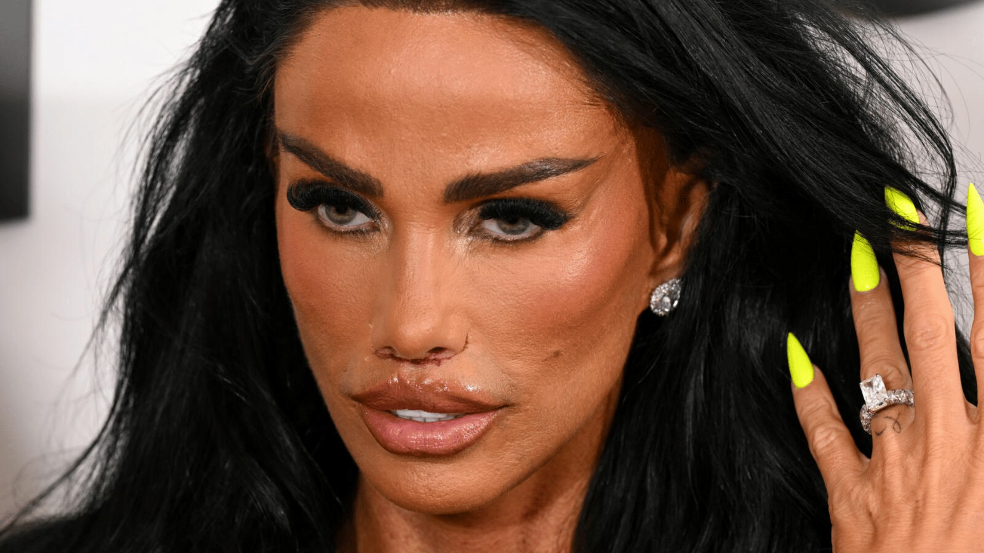 Will Katie divorce ‘CHEAT' Lee over 250k sex tape?
