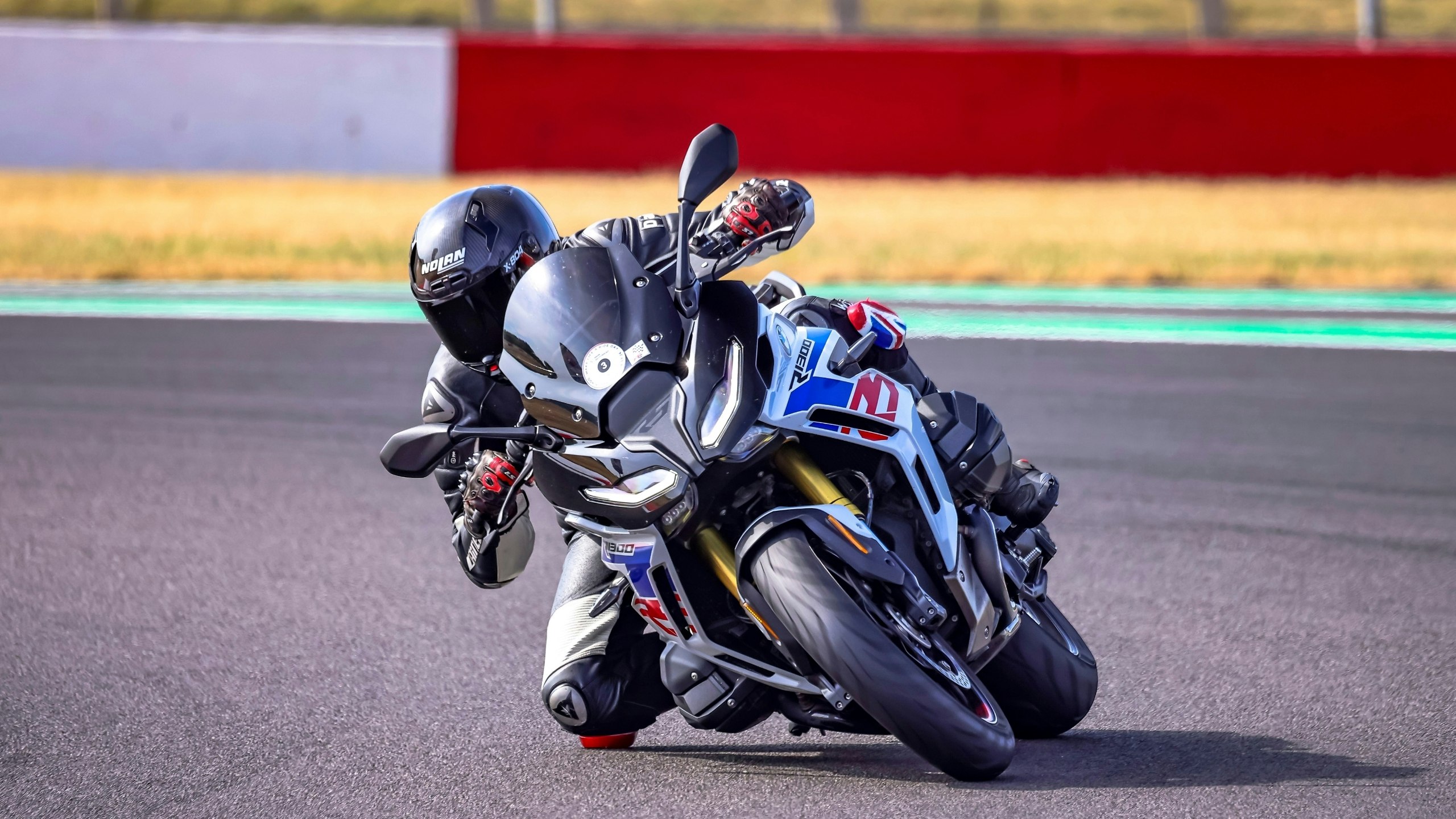 R1300RS enjoys trackday frolics one day, before setting off for an 800-mile tour the next