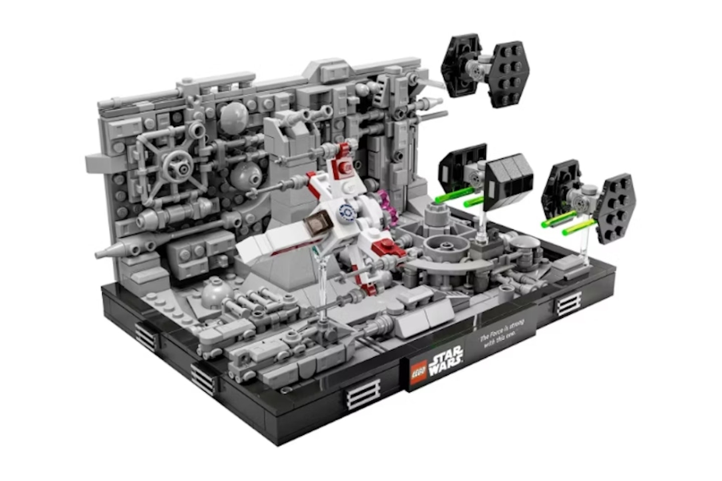 LEGO Star Wars: Death Star Trench Run Diorama Set