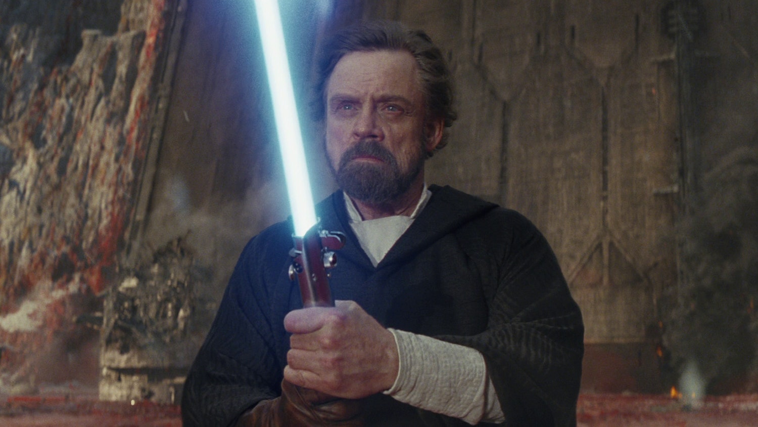 Review: 'The Last Jedi' Is 'The Dark Knight' Of The 'Star Wars' Saga