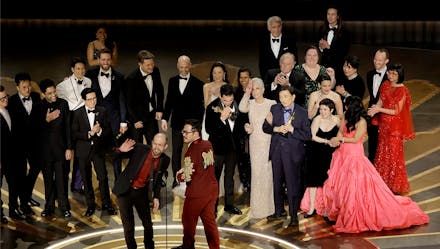 Favorite movie: everything, everywhere, all at once Favorite movie: everything, everywhere, all at once
