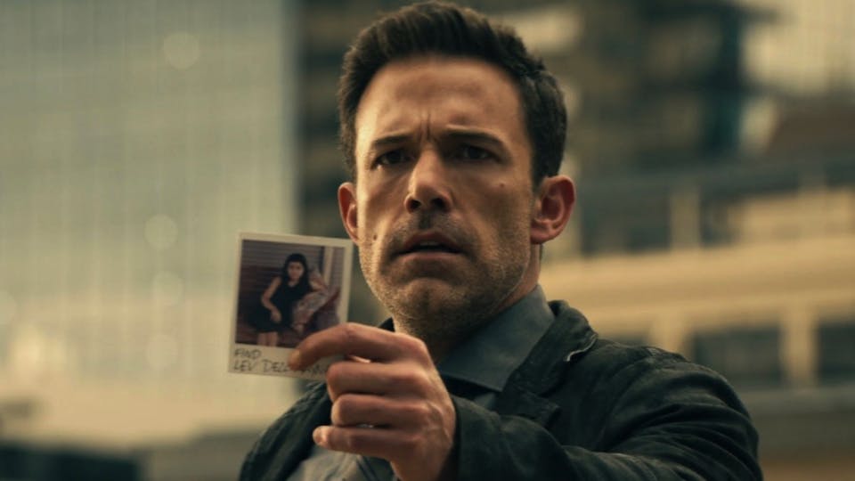 Ben Affleck Confronts A Mind-Controlling Bank Robber In The Hypnotic Trailer