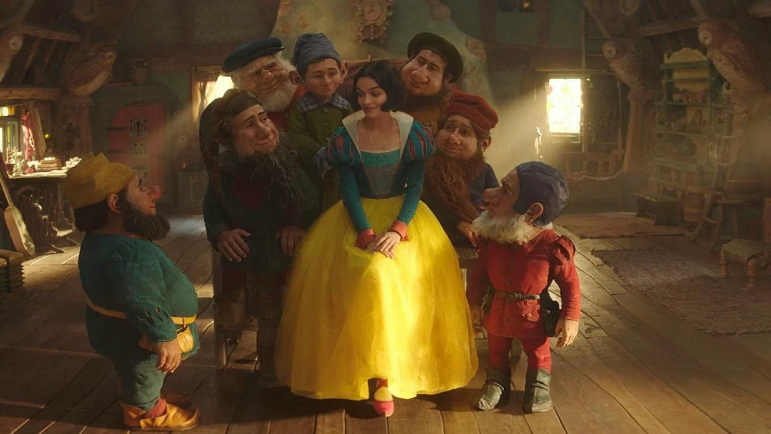 First Image Of Rachel Zegler In Snow White - Vimarsana News