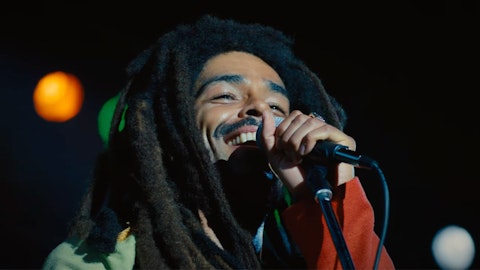 Bob Marley: One Love Trailer Has Kingsley Ben-Adir Become A Reggae ...