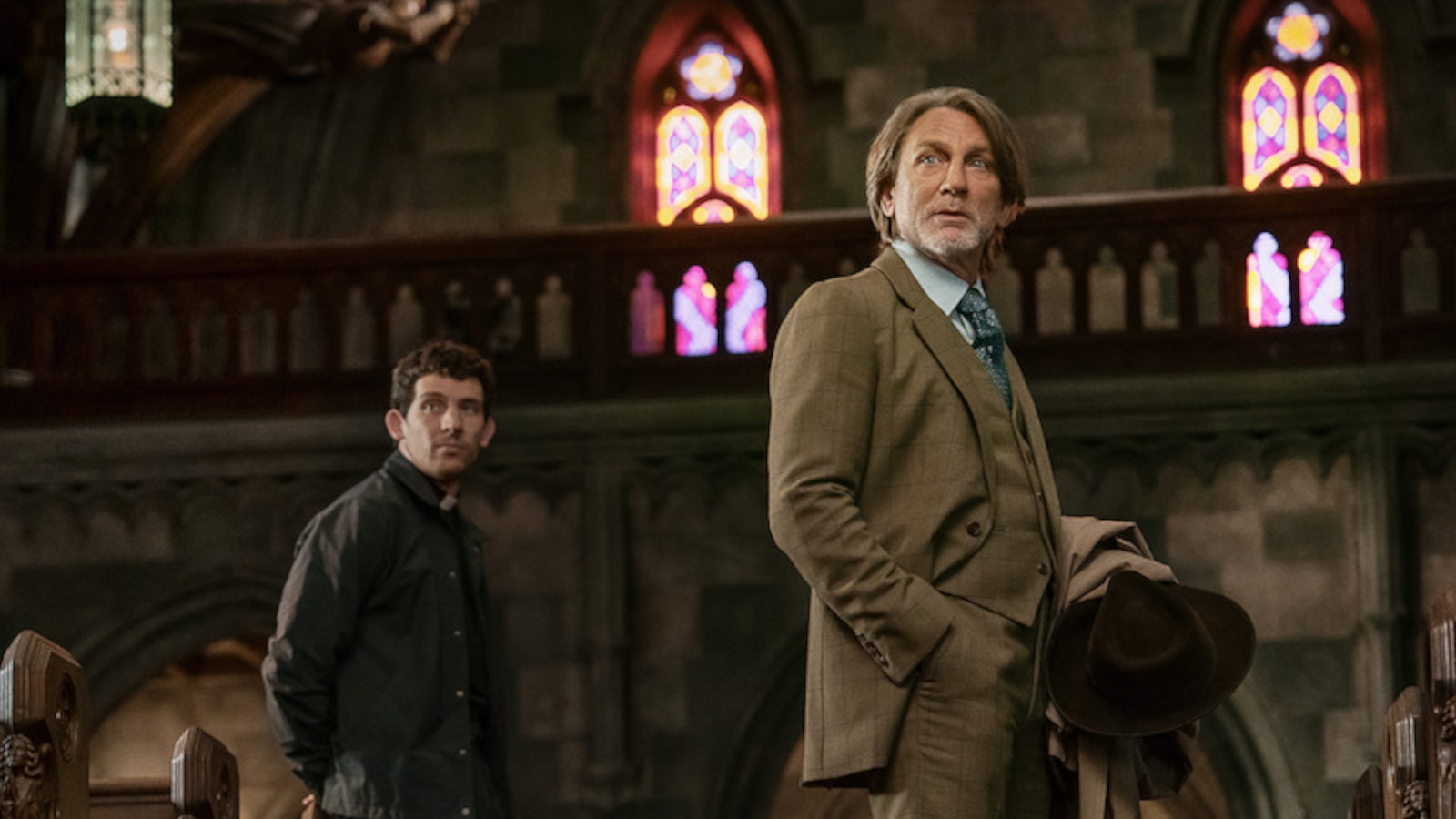 Daniel Craig And Josh O'Connor Star In First Look At Wake Up Dead Man ...