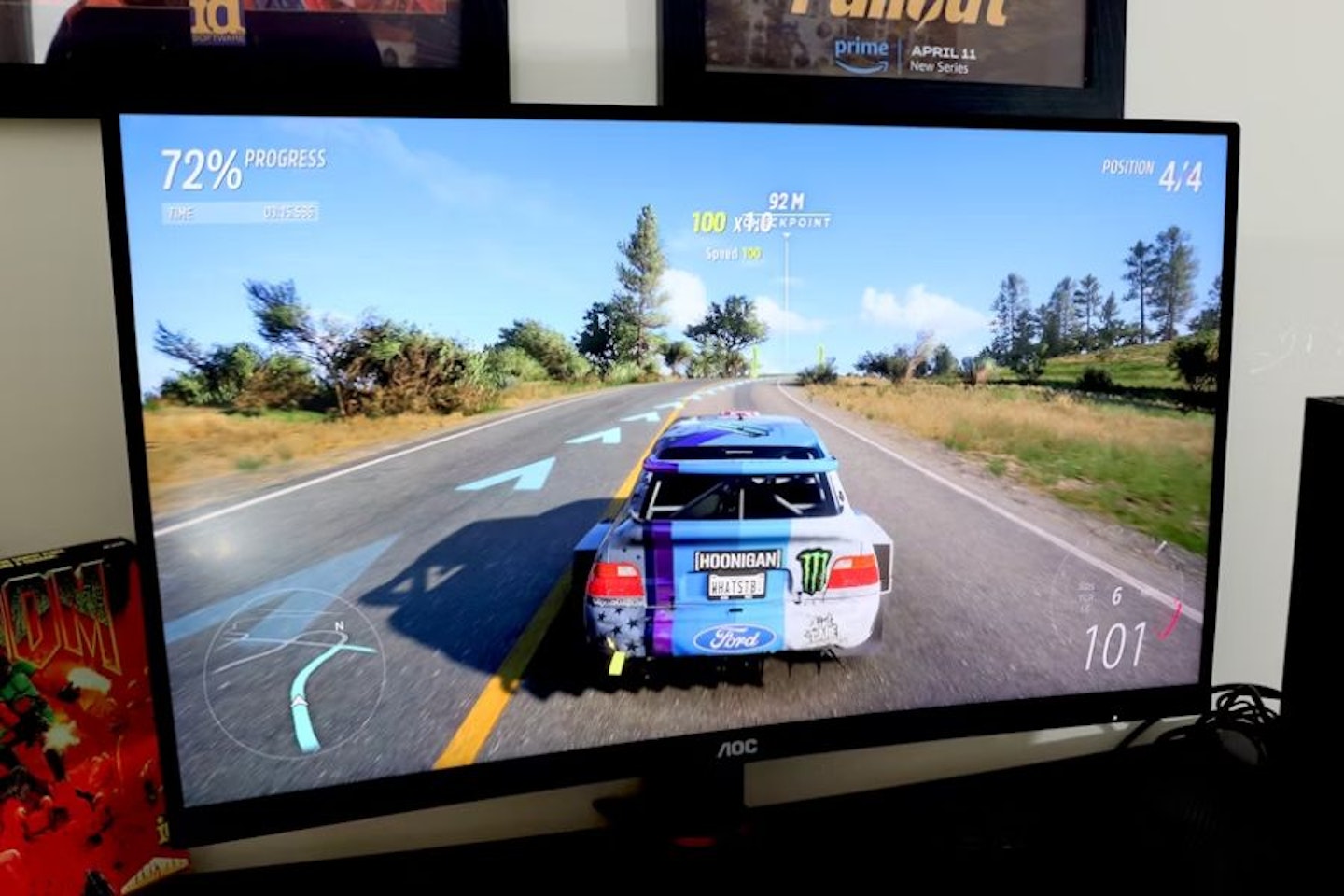 Best monitors for PS5. AOC Gaming CQ27G2SE. Best curved gaming monitor for PS5.