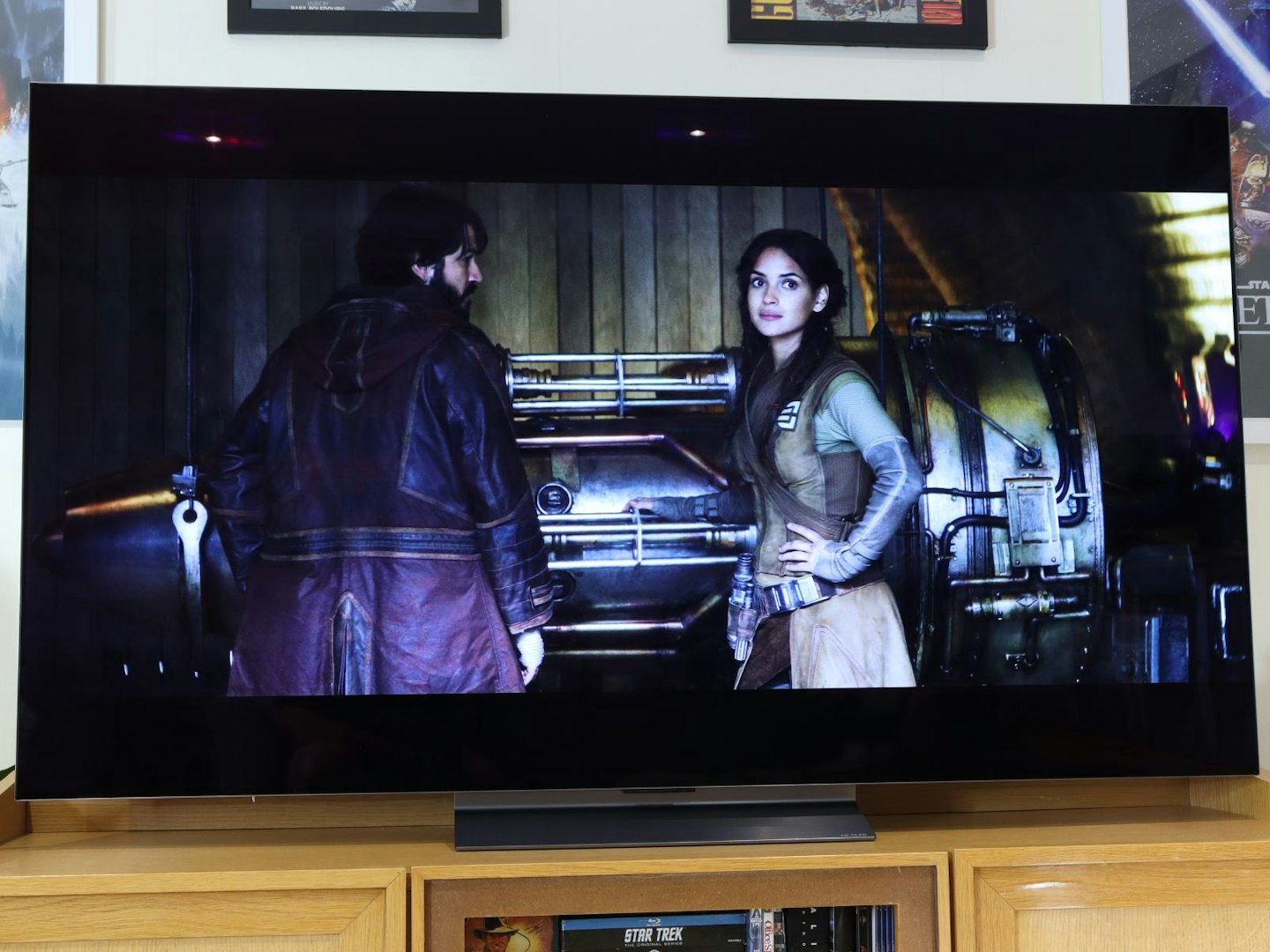 LG C5 OLED evo AI 65-inch TV with scene from Star Wars Andor