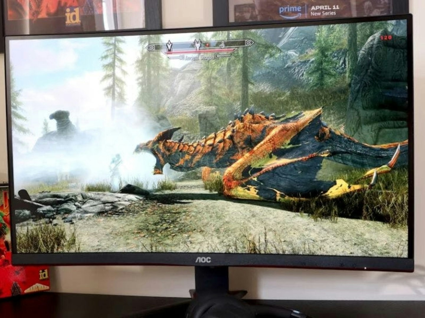 AOC Gaming Monitor CQ27G2SE. Best tech gifts.