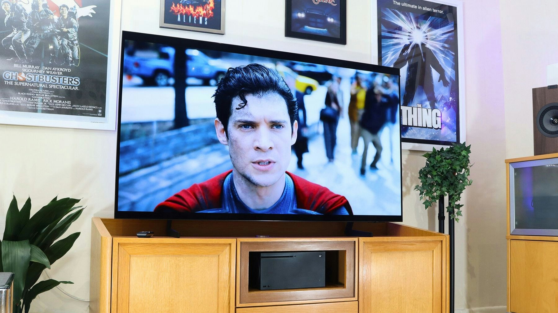 The Mid-Budget OLED Hero We’ve Been Waiting For: Samsung S85F 65-inch TV Review