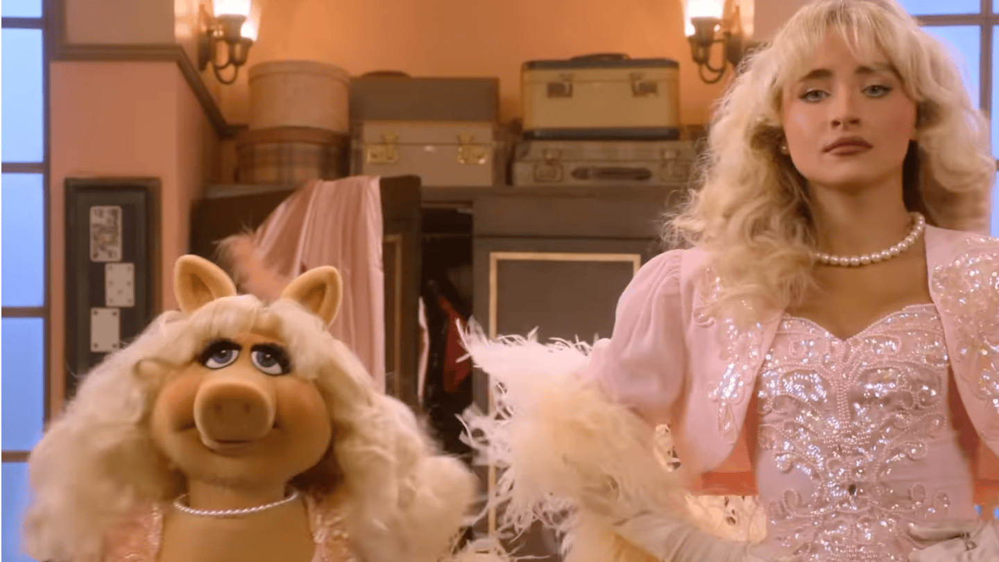 The Muppet Show Trailer: Sabrina Carpenter Helps Kermit And Co Relight The Lights In Disney+ Special