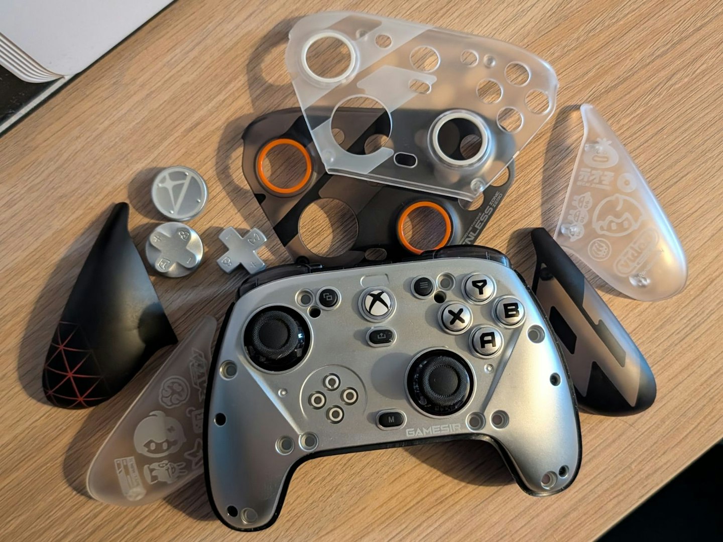 GameSir G7 Pro review faceplates