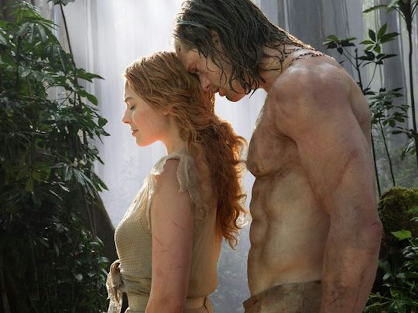 Margot Robbie and Alexander Skarsgard in The Legend Of Tarzan