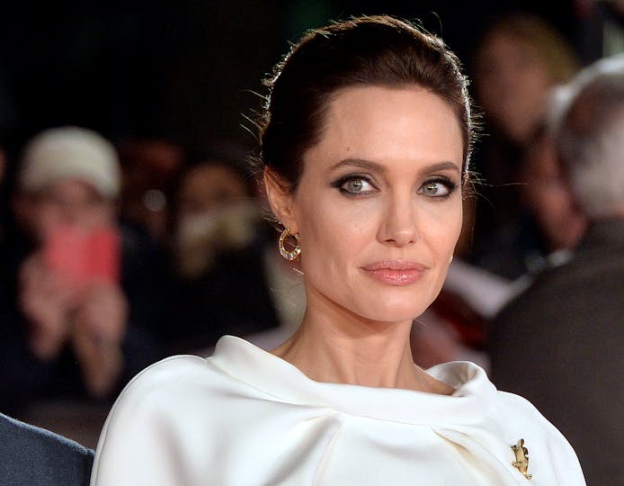 Angelina Jolie Ready To Board Murder On The Orient Express Movies Empire