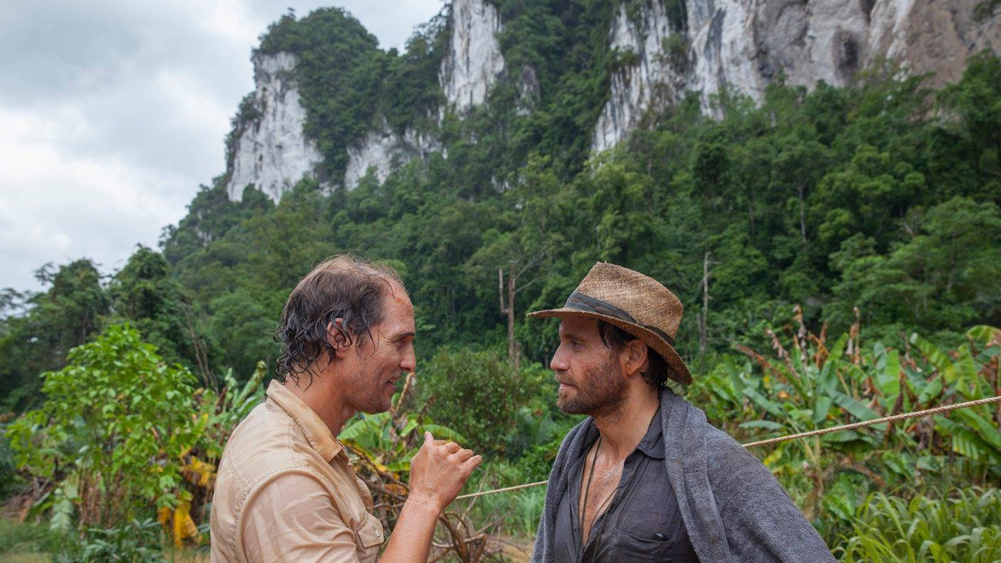 Matthew McConaughey and Edgar Ramirez in Gold