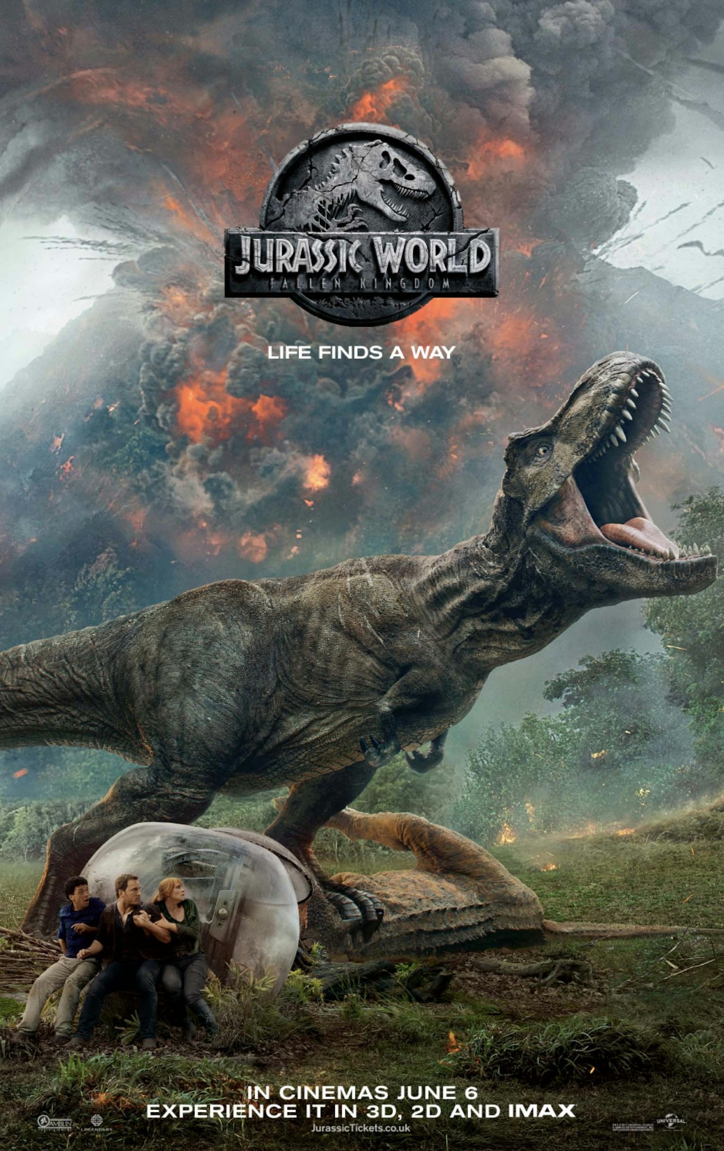 Jurassic World: Fallen Kingdom poster