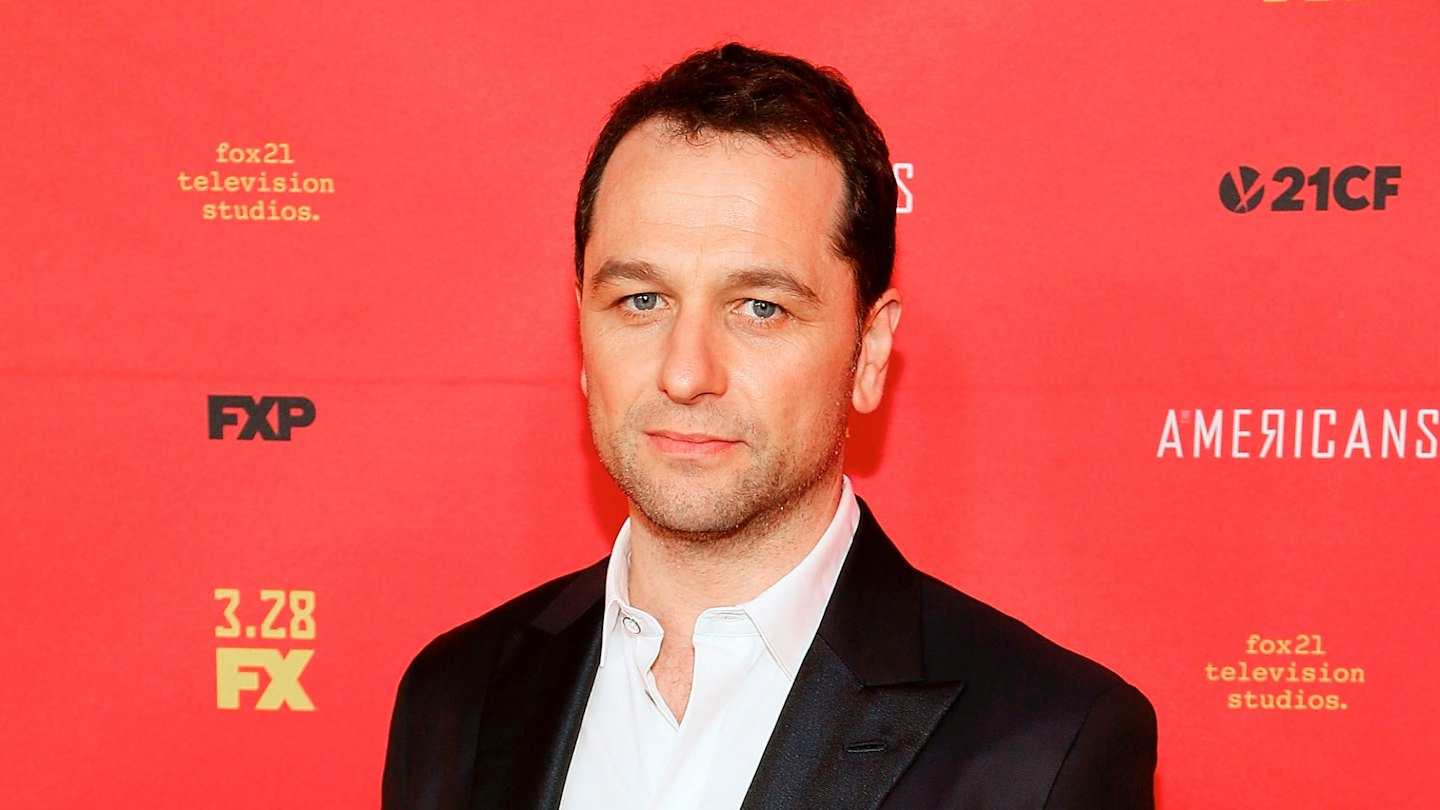 Matthew Rhyd Matthew Rhys Joins Tom Hanks In Mr Rogers Film You Are My Friend ...