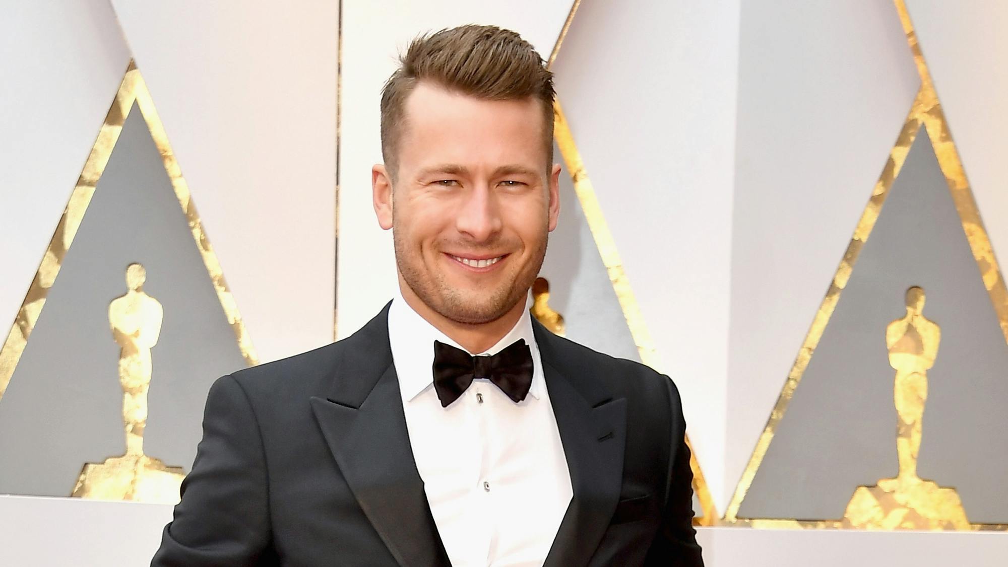Glen Powell Now On To Join Top Gun 2 | Movies | %%channel_name%%