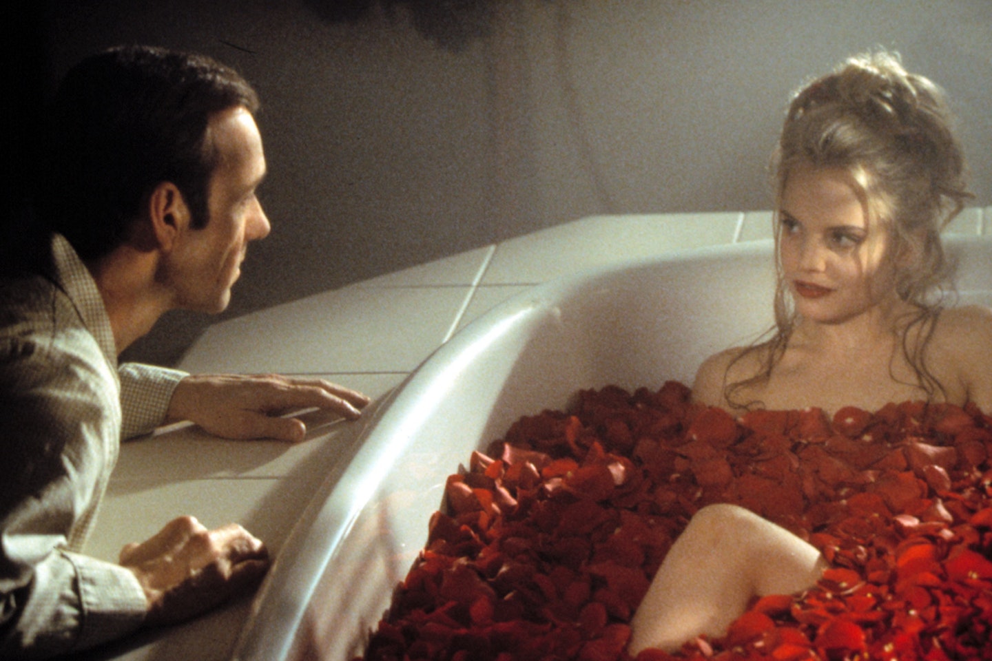 Sam Mendes' American Beauty (1999)