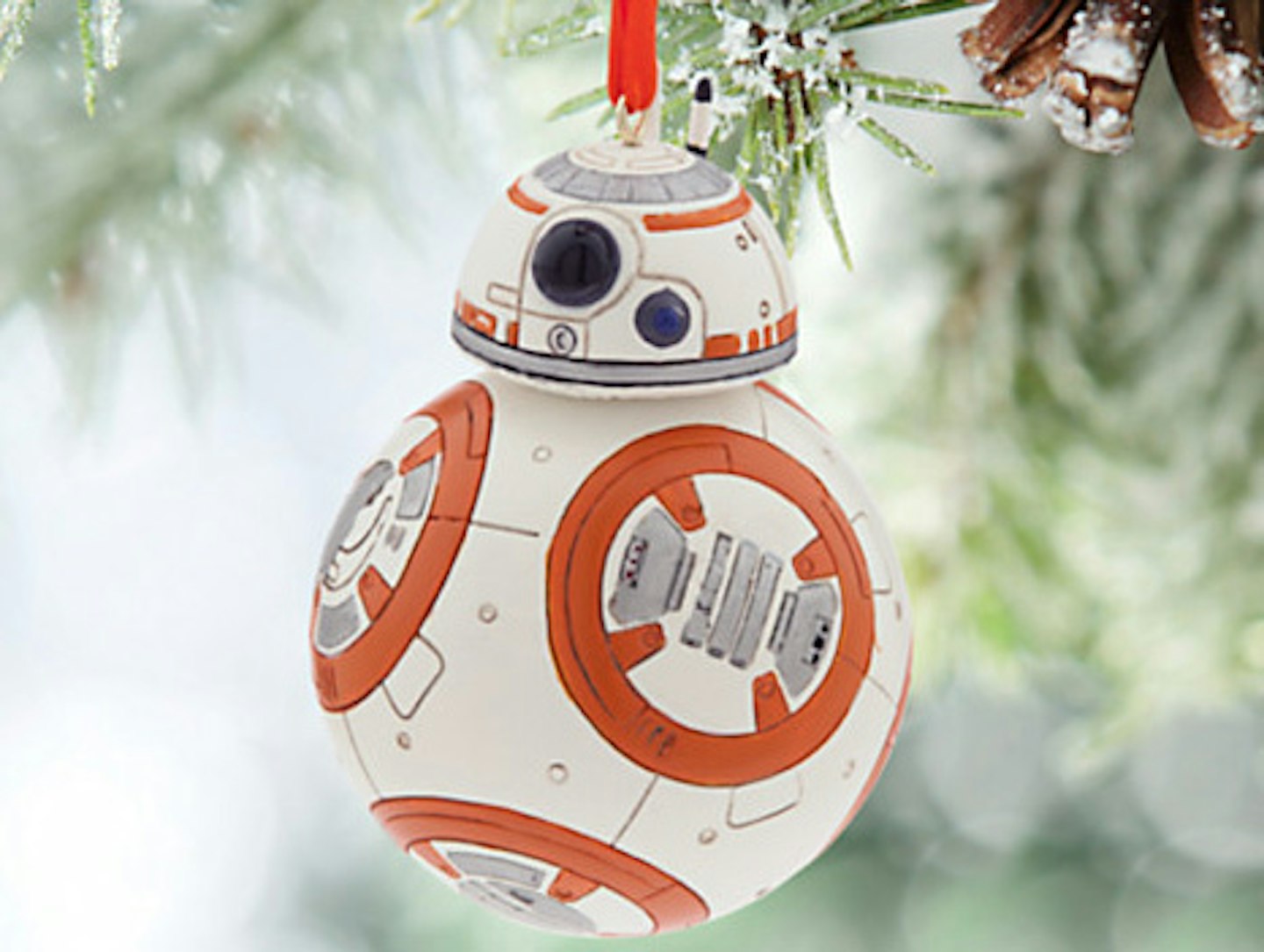 Star Wars holiday decor: Yoda, R2-D2, BB-8, and more festive finds