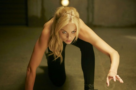 Laura Vandervoort: From Supergirl To Bitten And Back Again | Movies