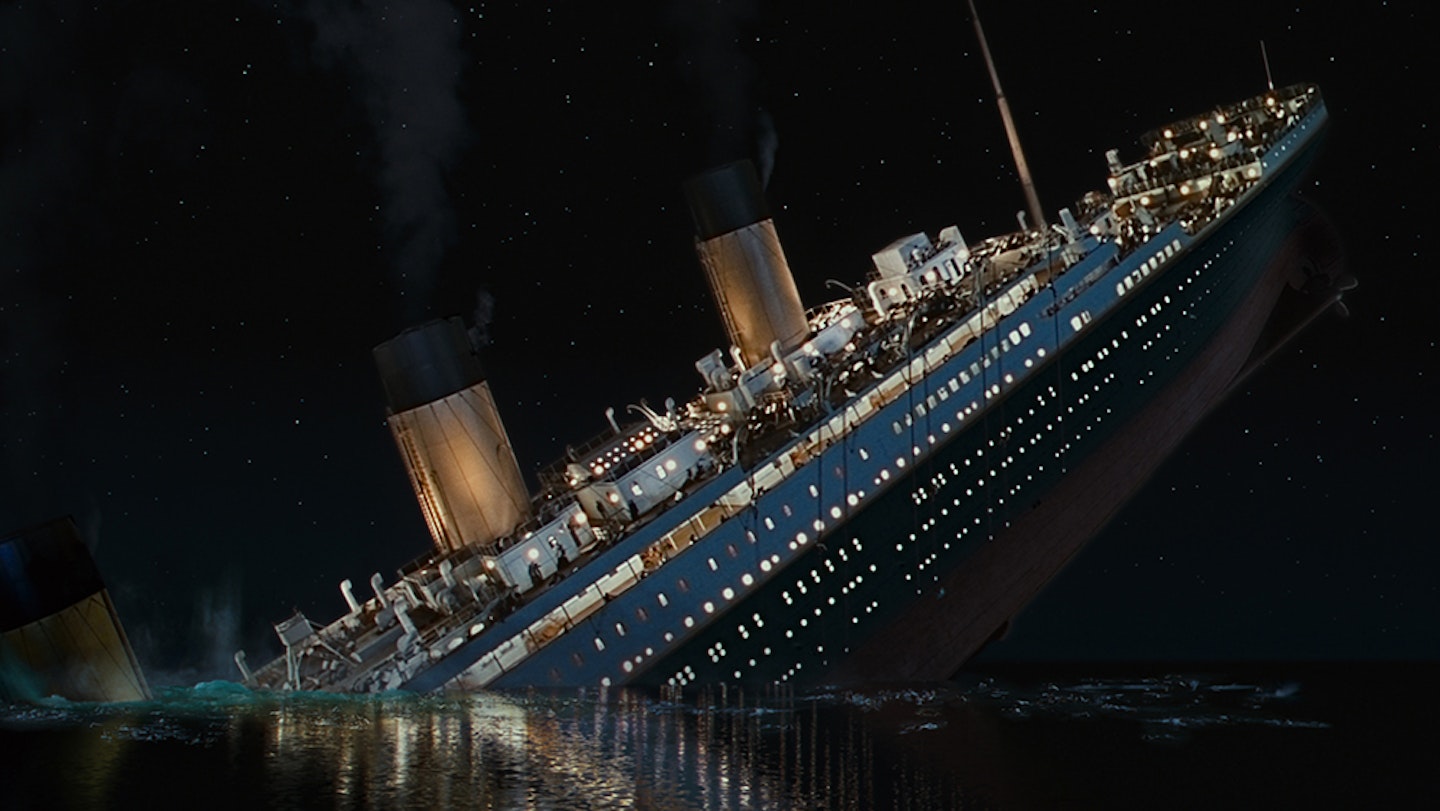 The sinking of the Titanicon Adventure