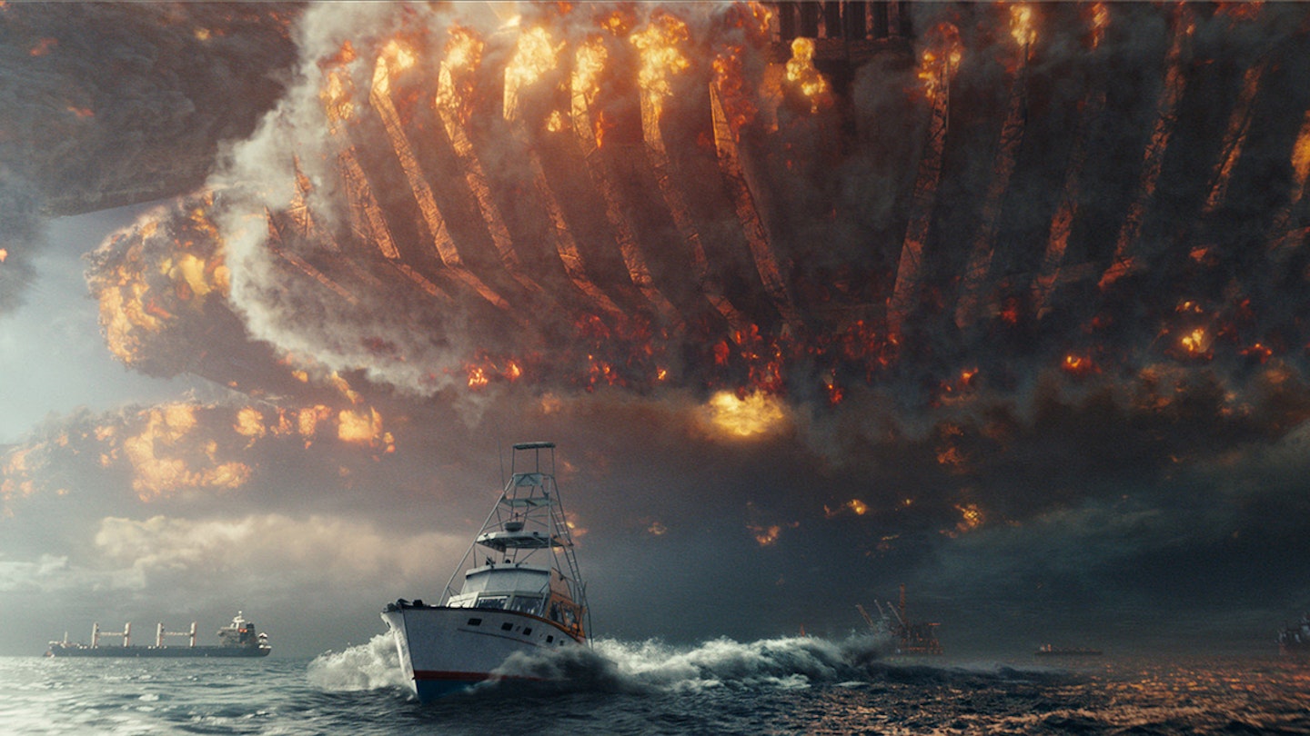 The aliens arrive in Independence Day: Resurgence