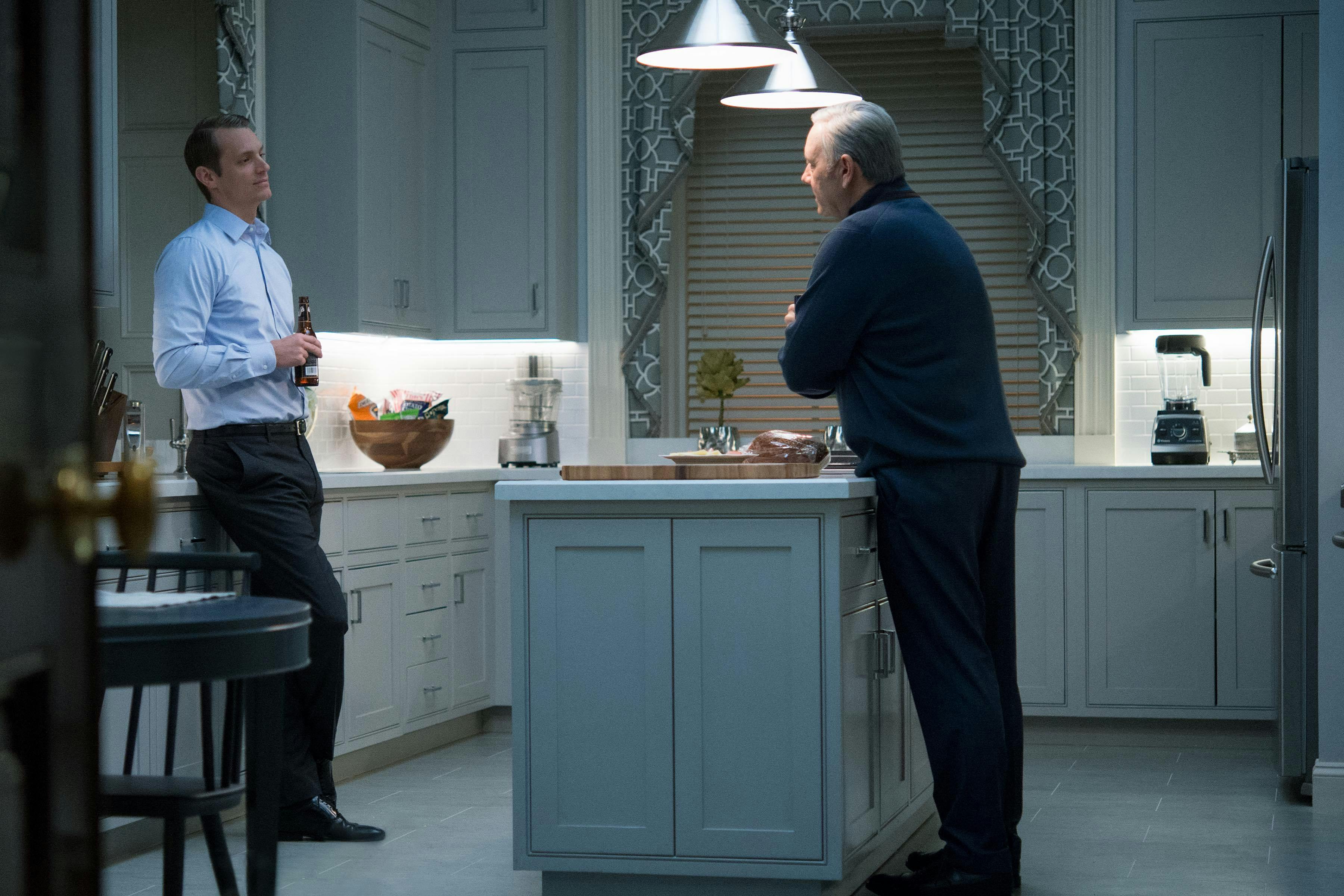 House of cards on sale season 4 watch online