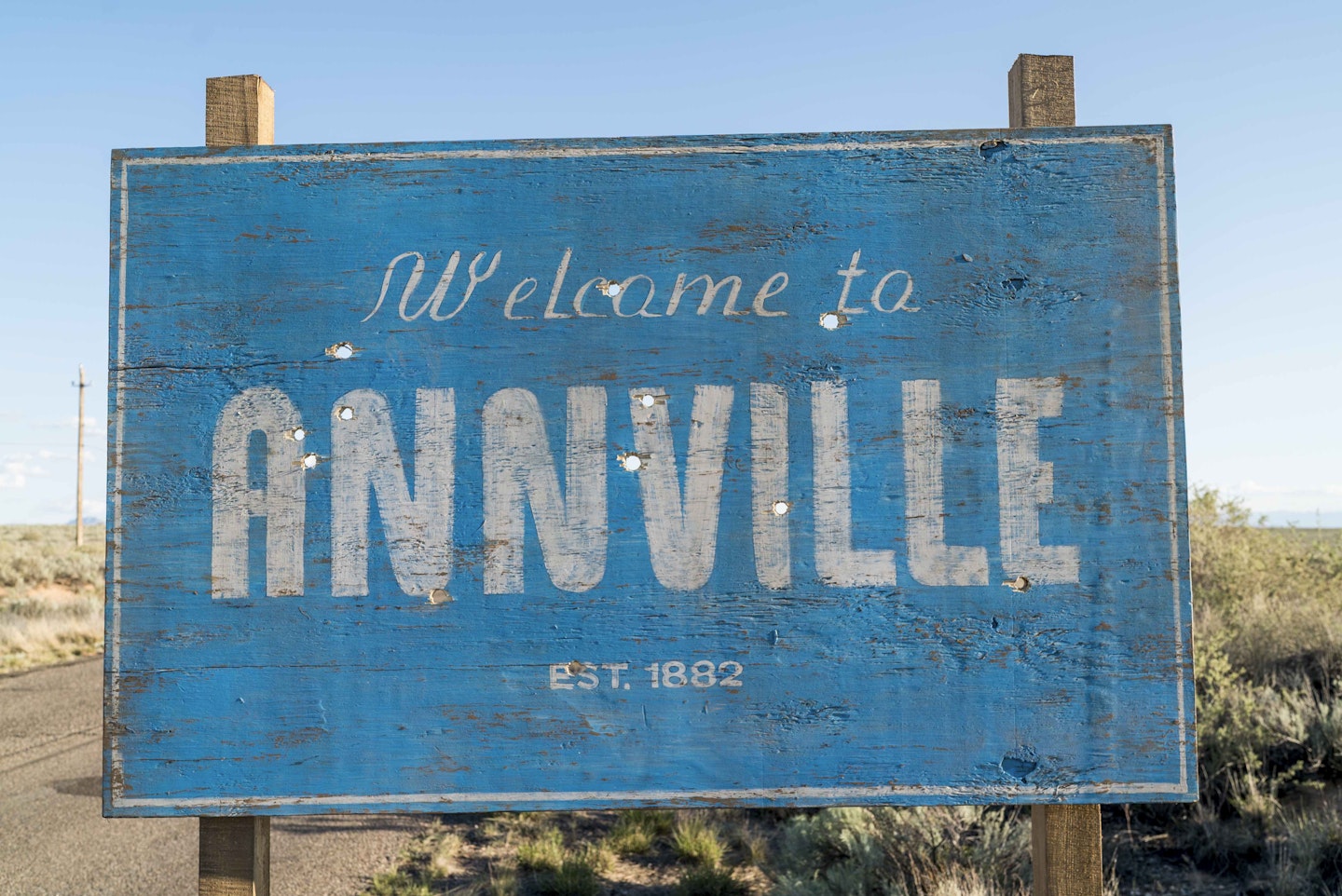 Preacher Season 1 Episode  10  – the Annville sign
