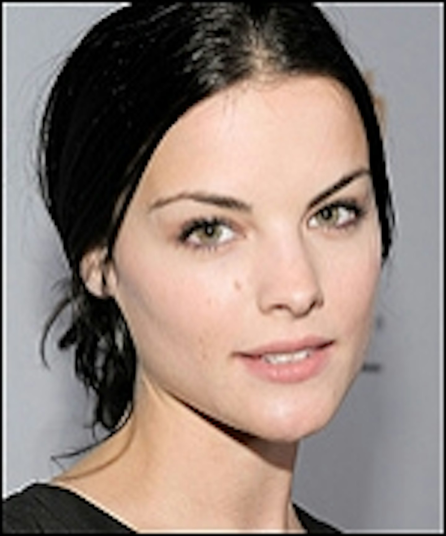 Jaimie Alexander Approaches Intersection