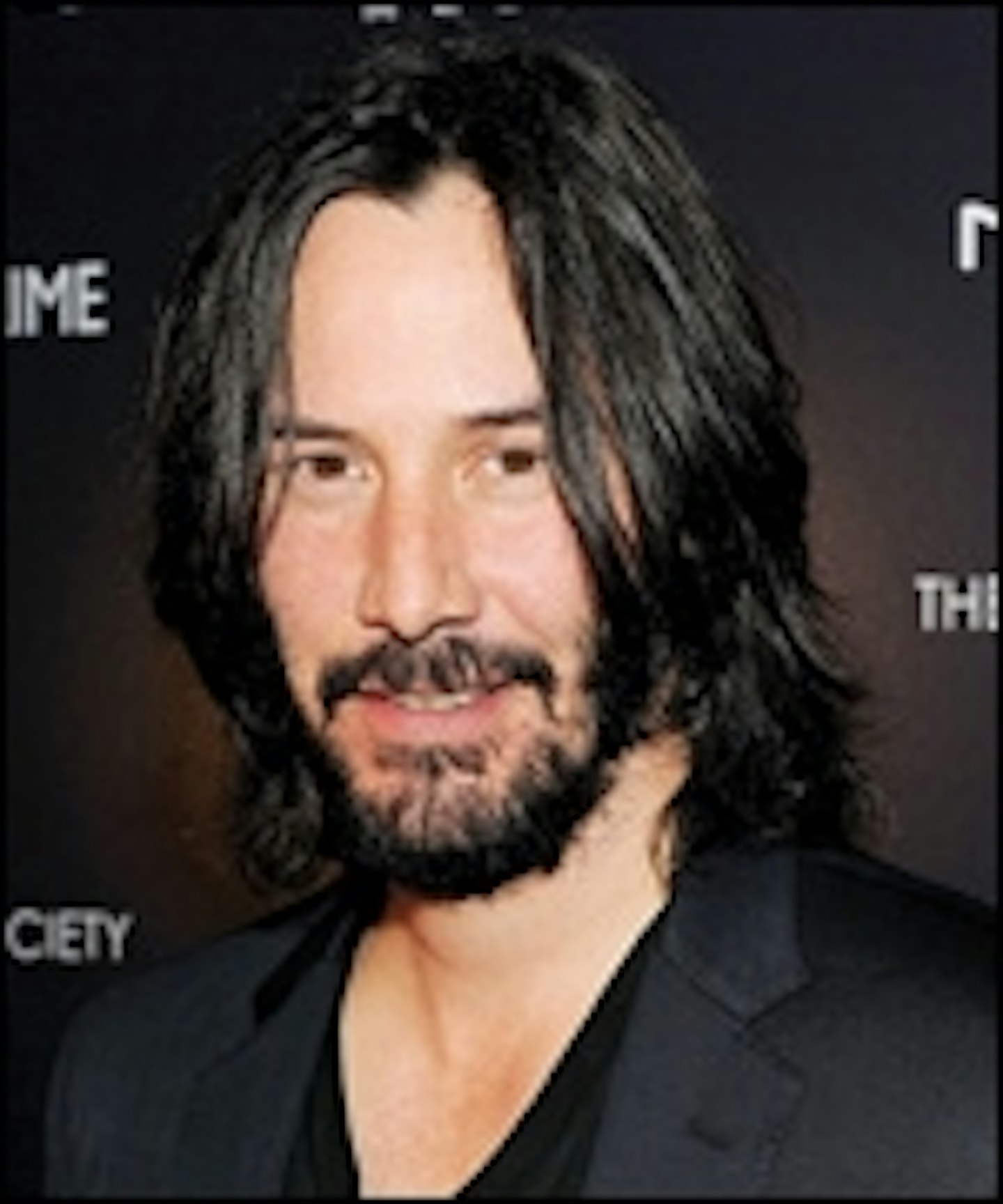 Keanu Reeves Chats Bill & Ted 3's Story