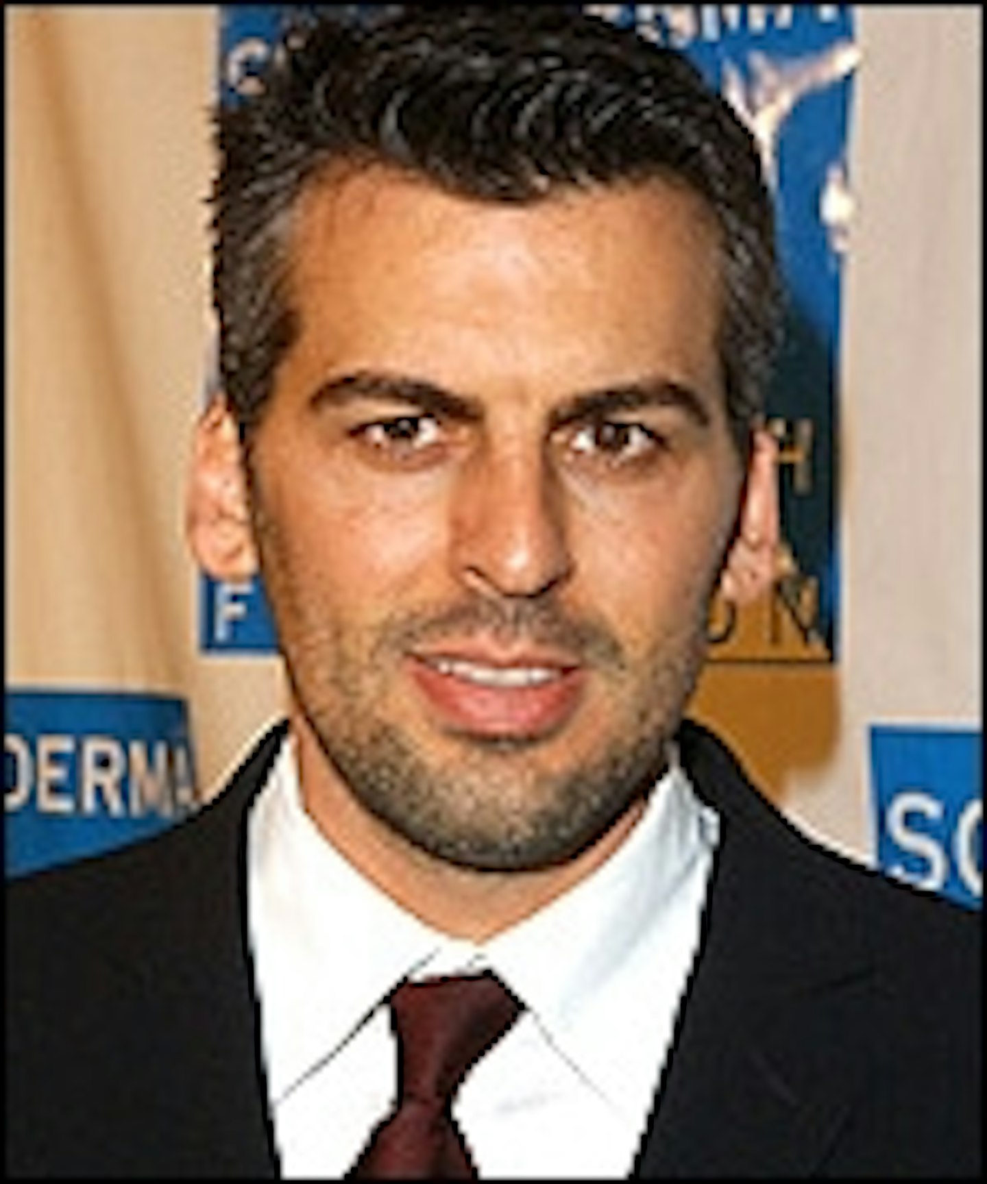 Oded Fehr Is Resident