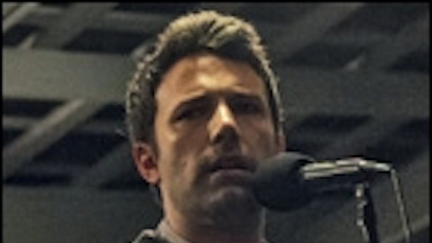 First Look At Ben Affleck In Gone Girl