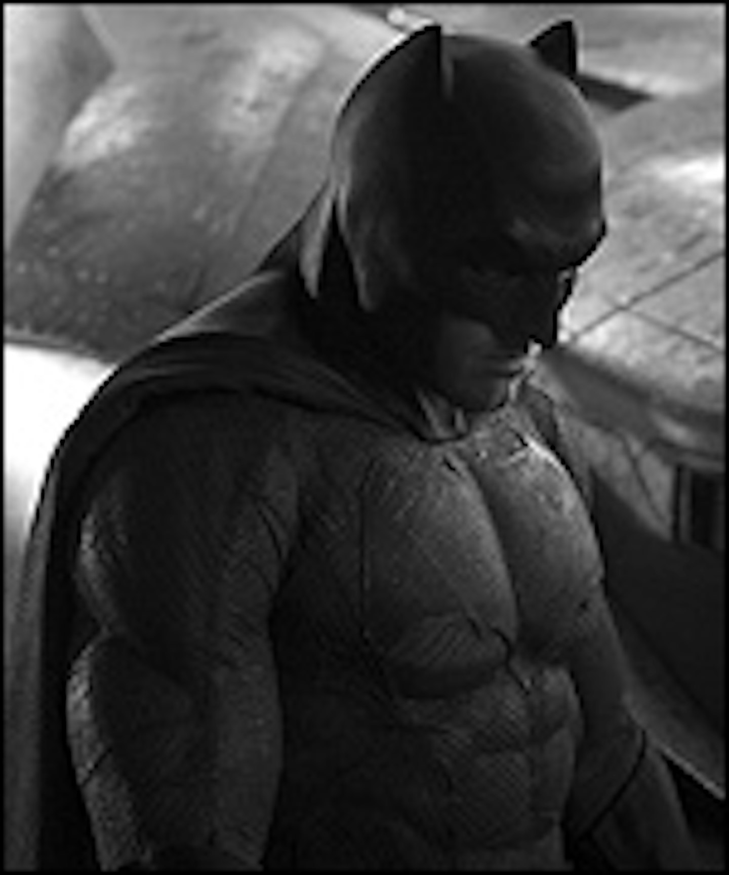First Look At Ben Affleck As Batman, In The Batsuit
