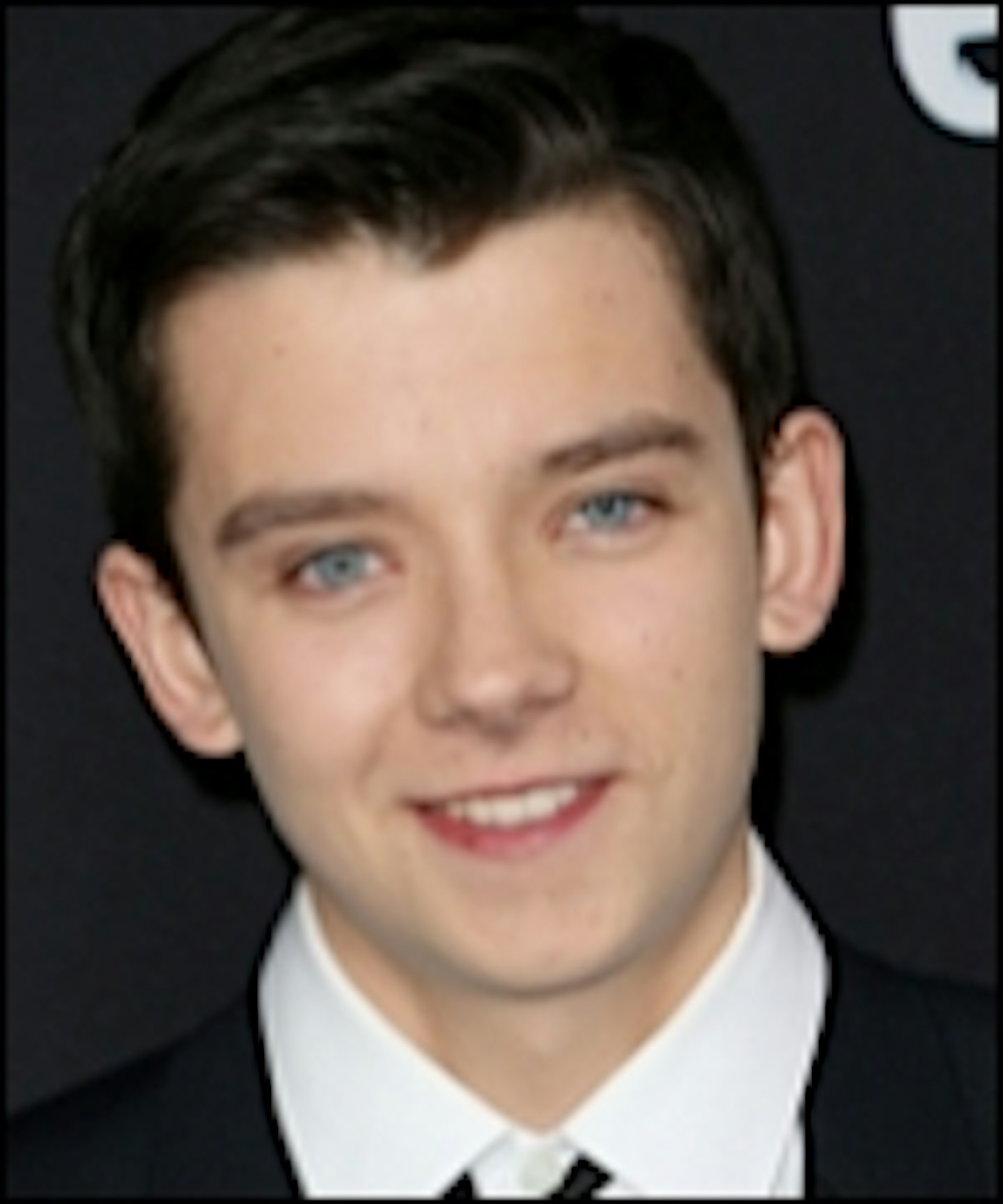 Asa Butterfield Up For Miss Peregrine's Home for Peculiar Children