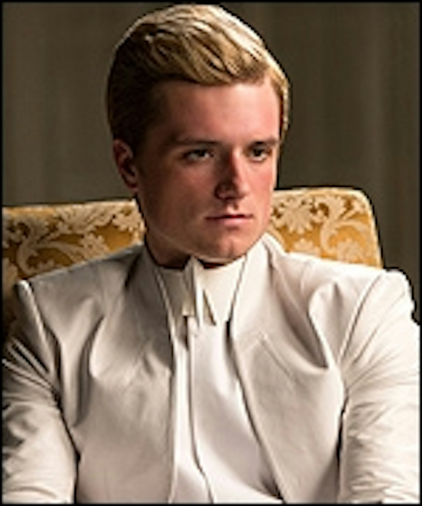 The Hunger Games: Mockingjay - Part 1 Stays Atop US Box Of