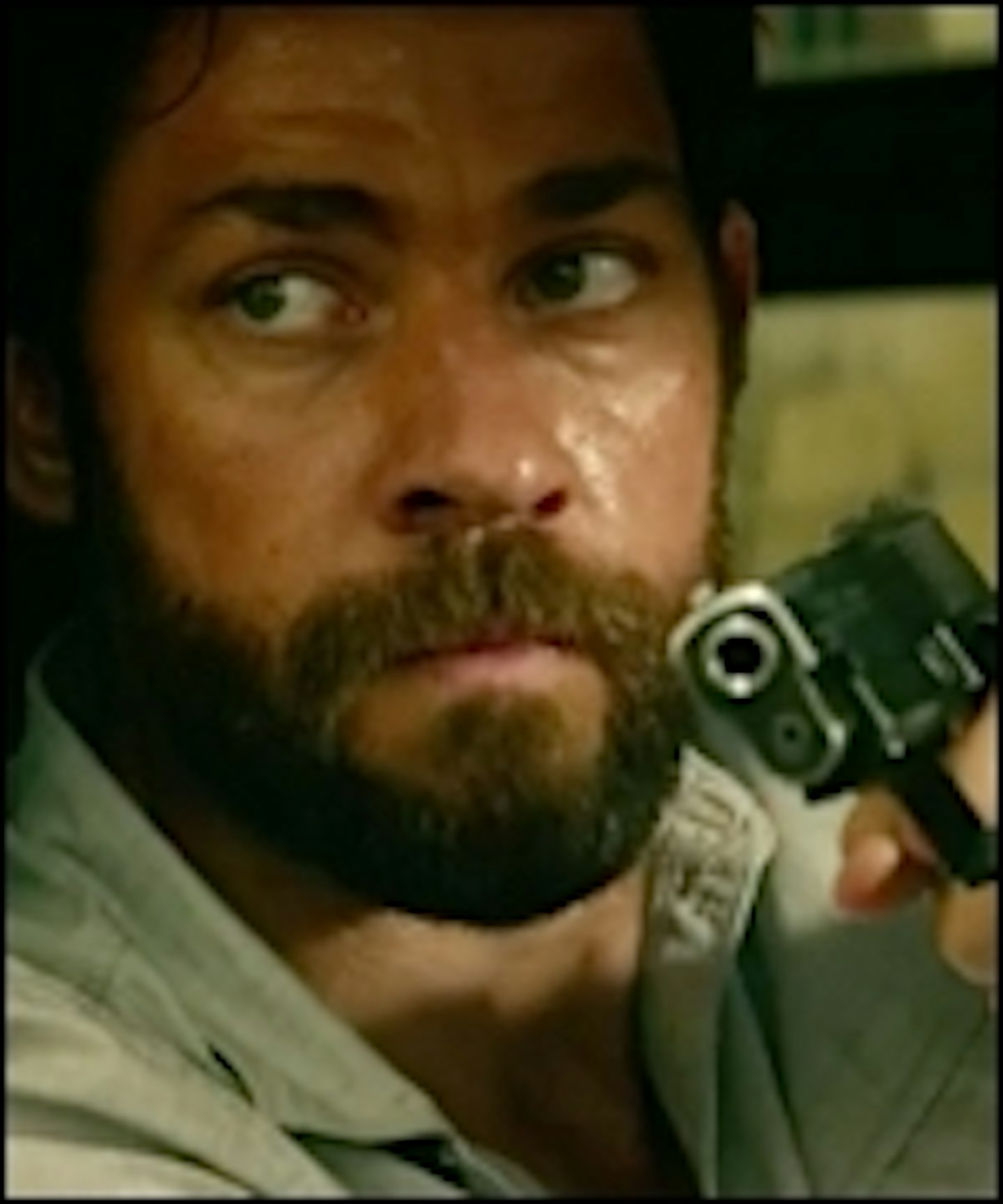 Trailer For Michael Bay's 13 Hours Online