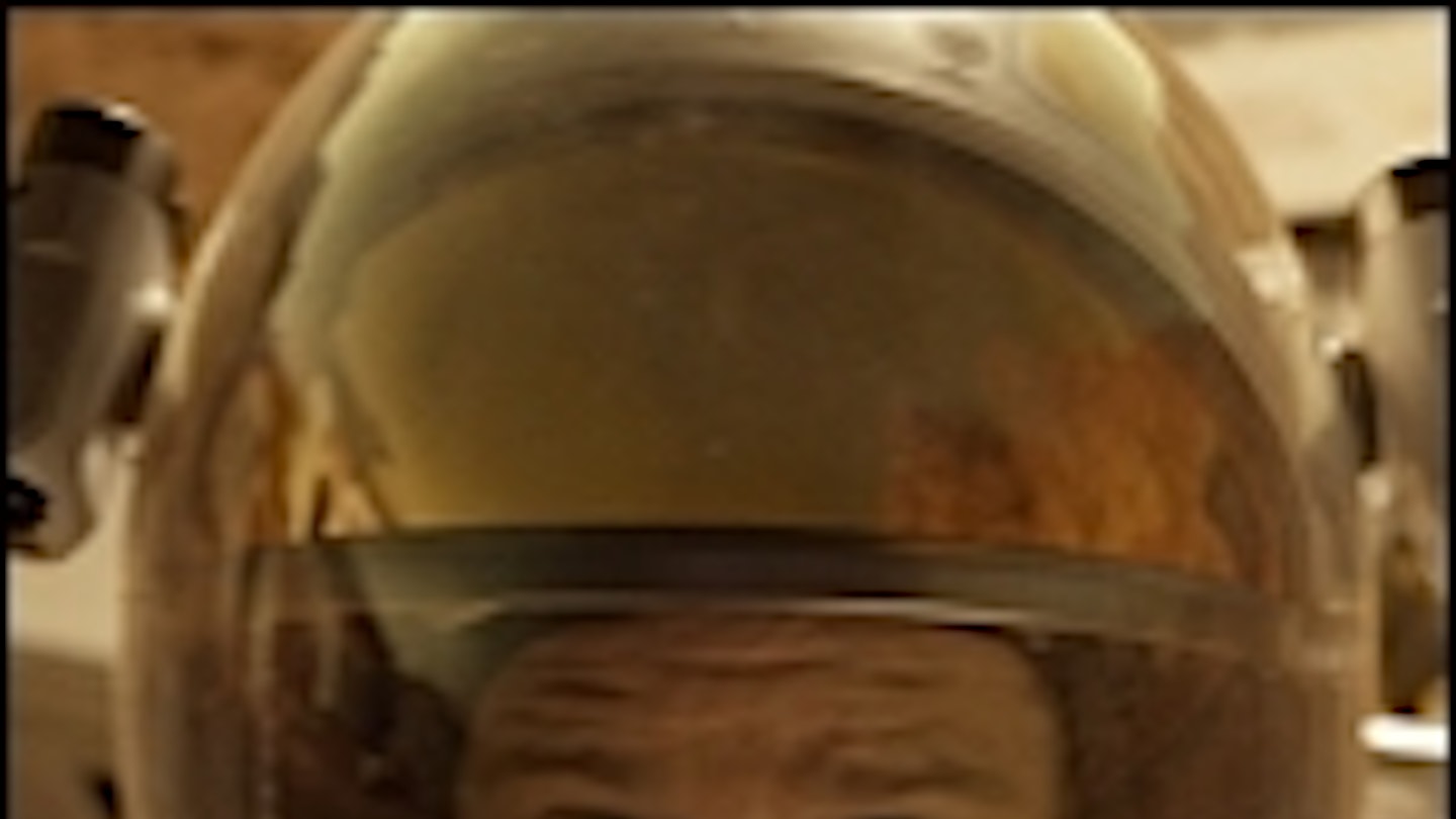 New Trailer For The Martian Makes Contact