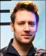 Neill Blomkamp Shows Off An Aliens Weapon | Movies | %%channel_name%%