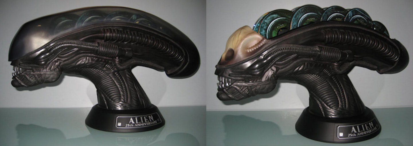 Alien Quadrilogy Deluxe Alien Head Limited Edition Boxset