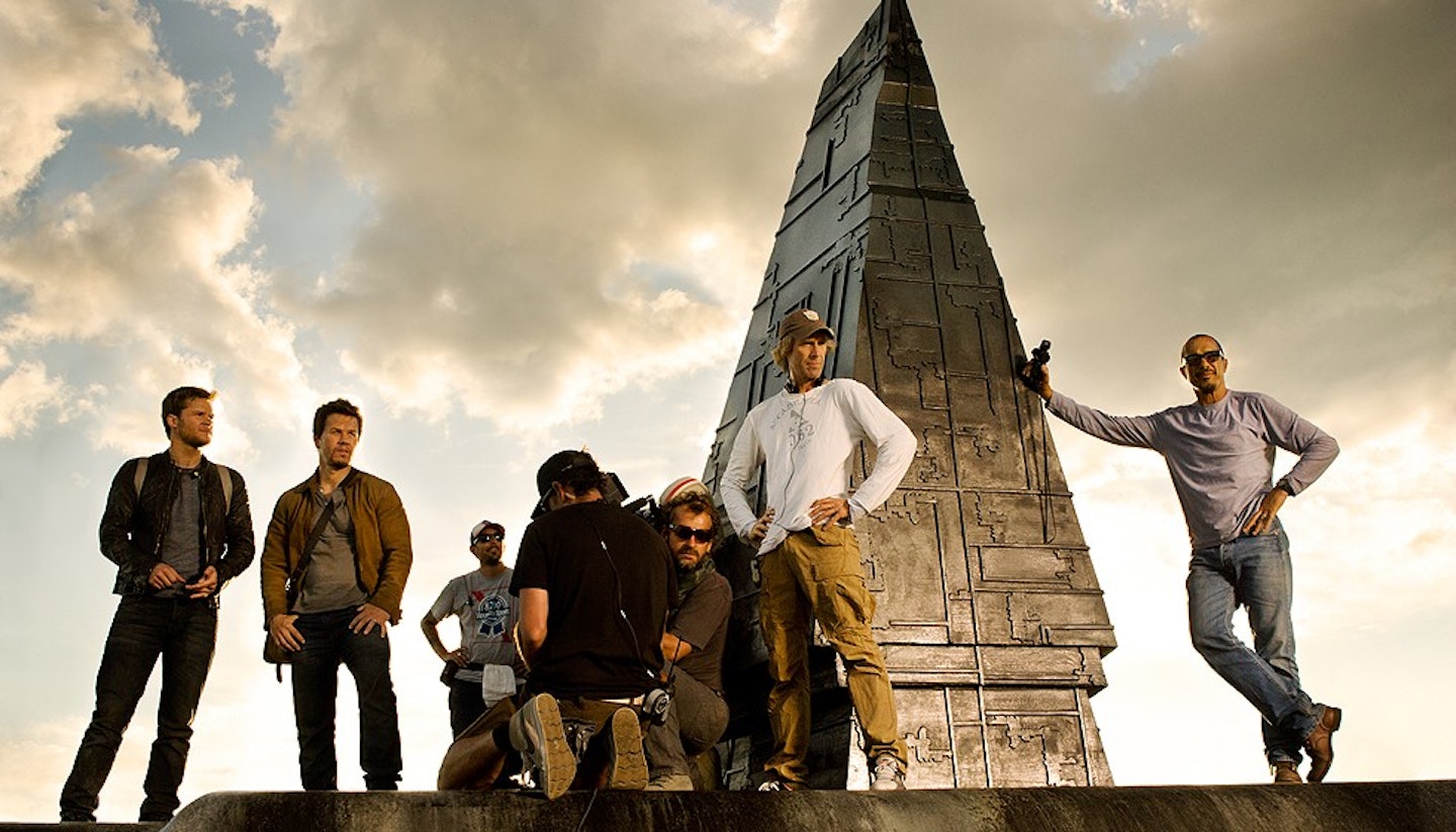 Michael Bay Clarifies Transformers 4 Fight Story