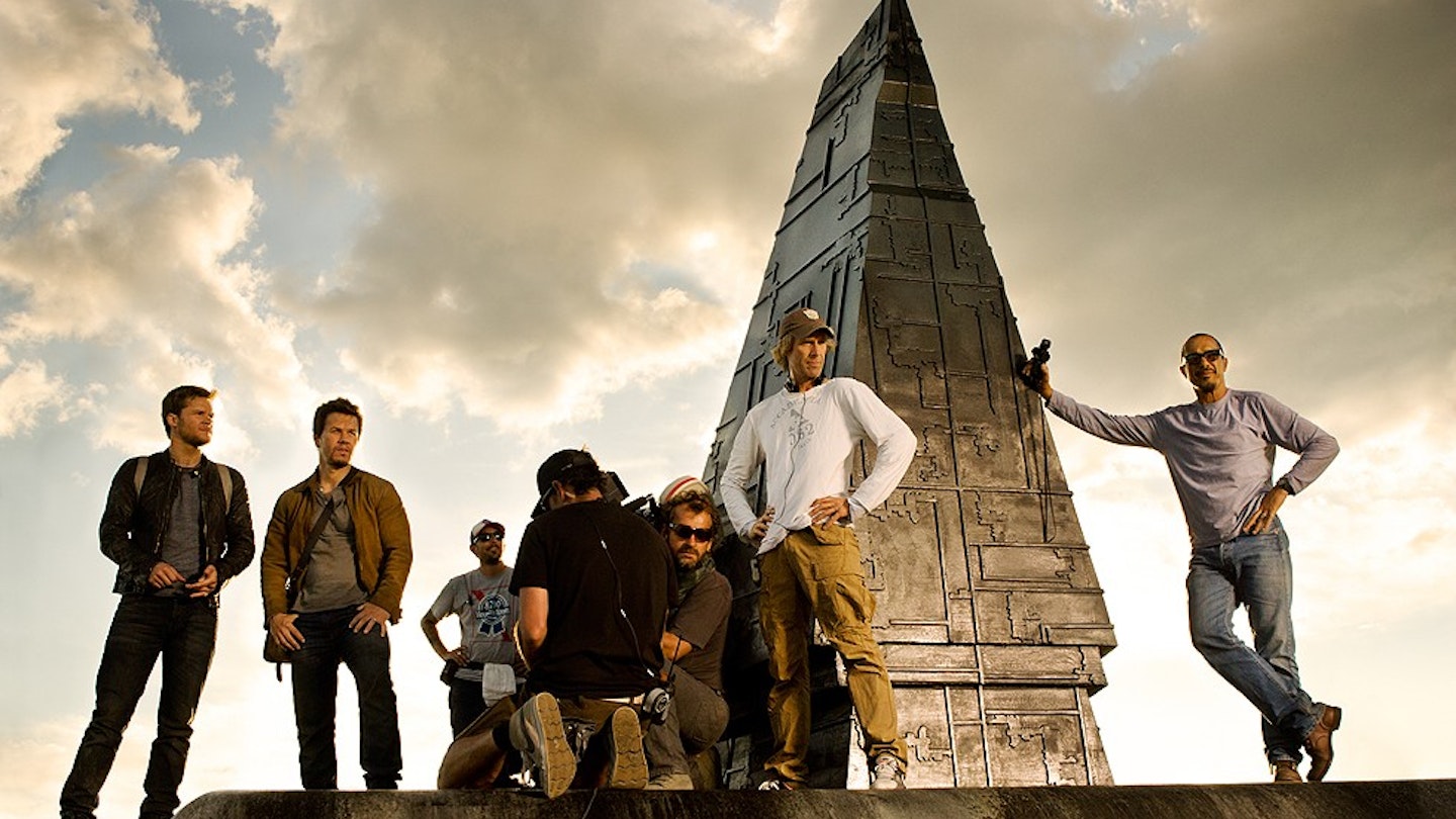 Michael Bay Clarifies Transformers 4 Fight Story