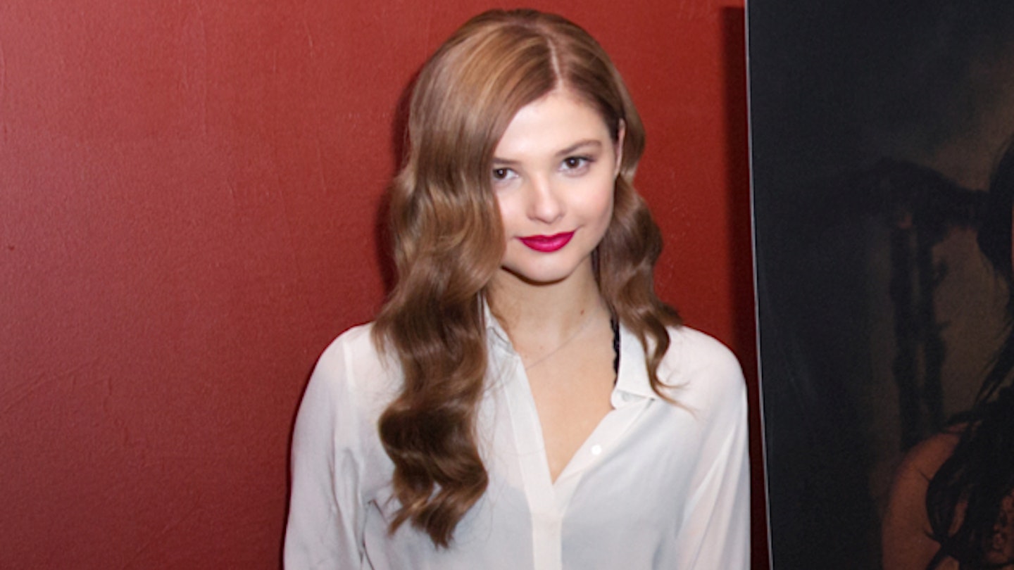 Stefanie-Scott-Joins-IT