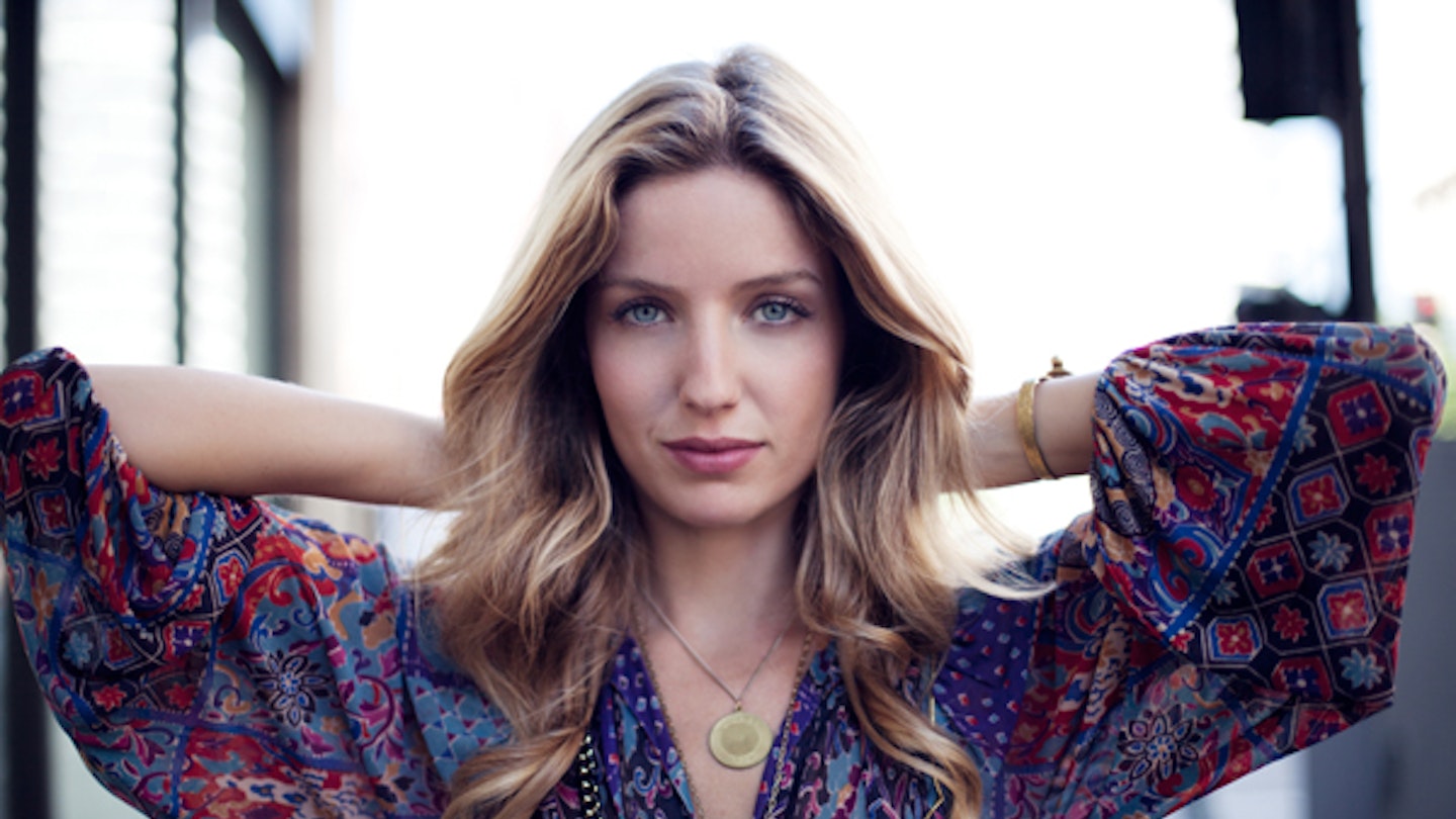Annabelle-Wallis-and-ward-horton-will-be-haunted-by-Annabelle