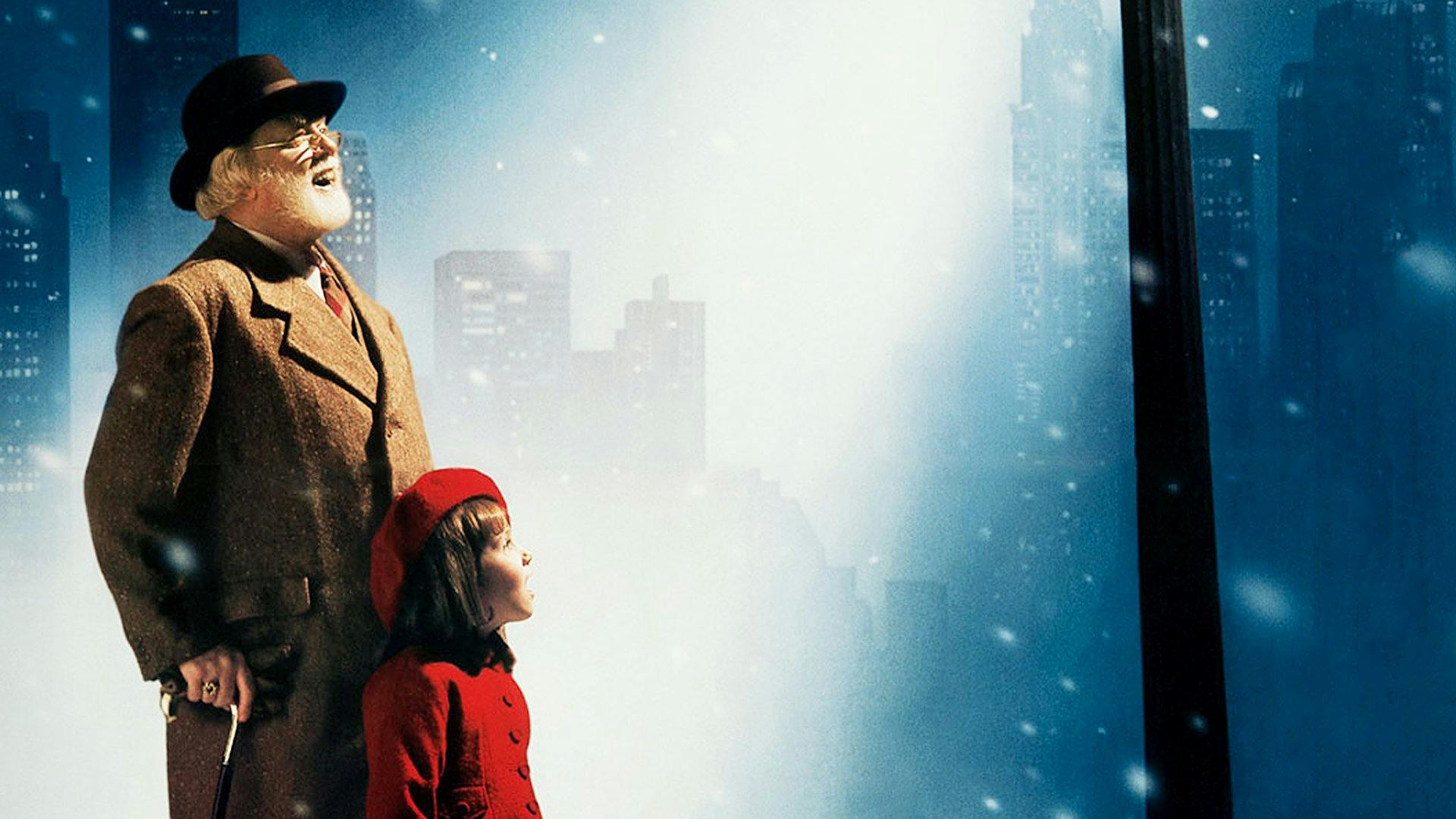 Miracle On 34th Street Review Movie Empire   LAccTb3F9Z41Ub5ulaGeCDFnMlz 