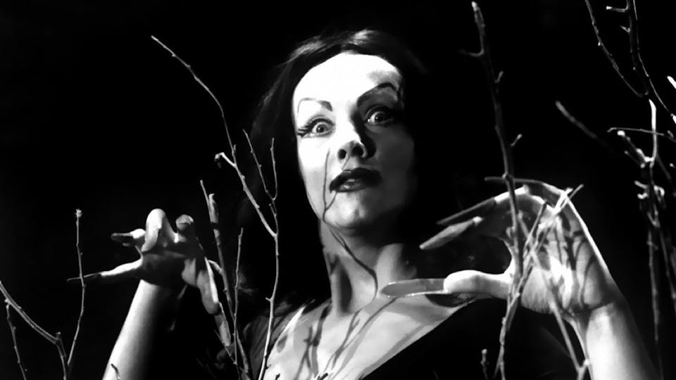 movie review plan 9 from outer space