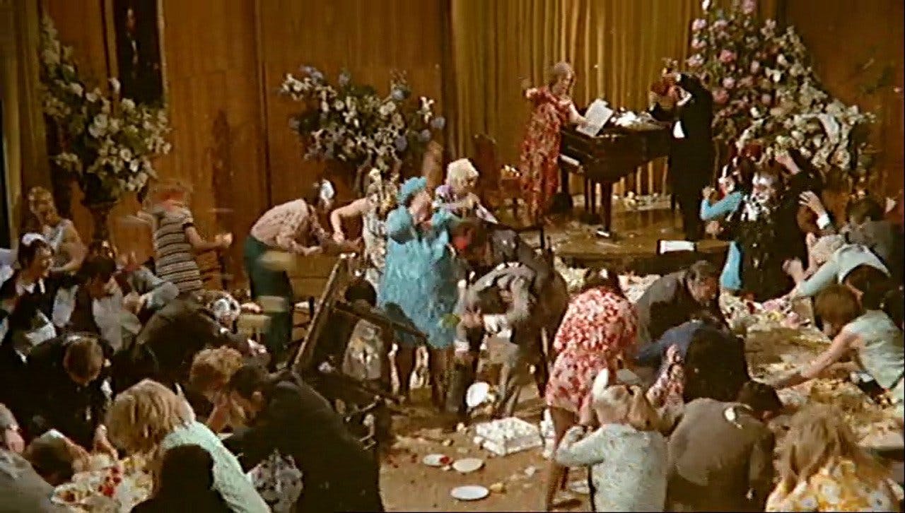 Carry On Loving Review Movie Empire