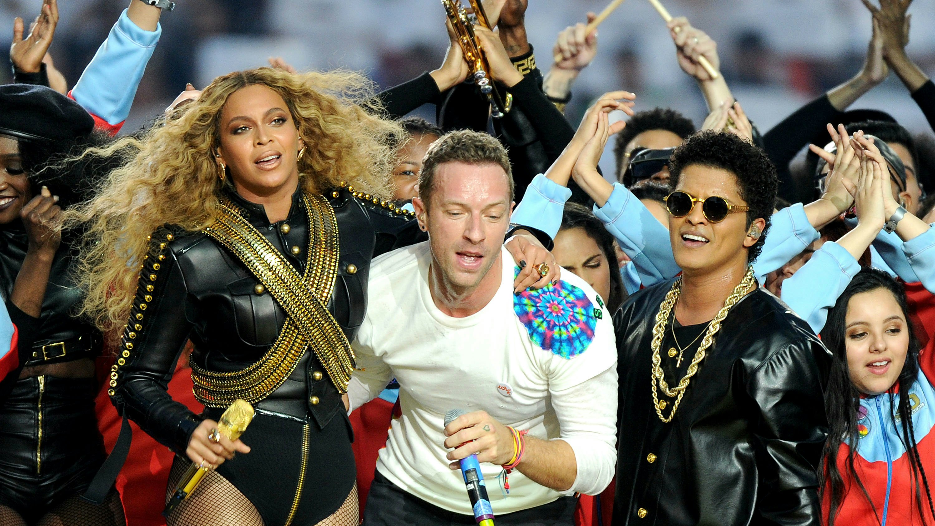The Super Bowl 50 halftime show with Beyonce, Bruno Mars and Coldplay ...