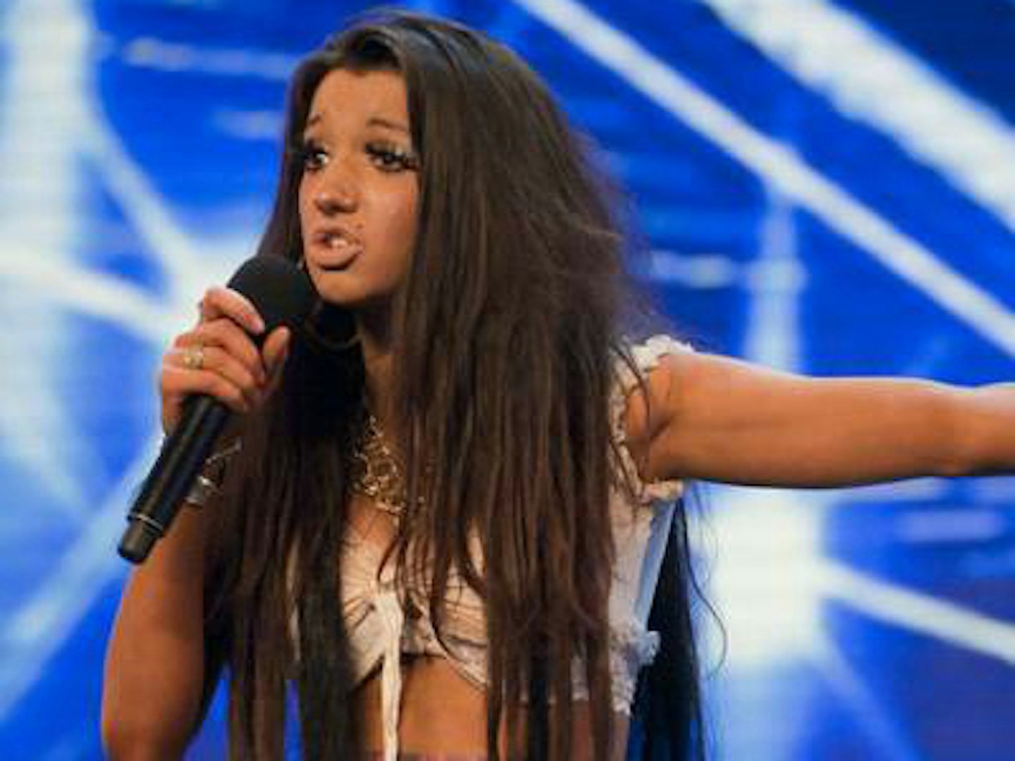 Chloe Khan x factor